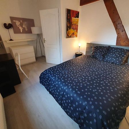 MAISON GÎTE ENTIER EN HYPER HYPER CENTRE AUX COEUR DES HALLES de TOURS de 2 à 7 PERSONNES Exterior foto